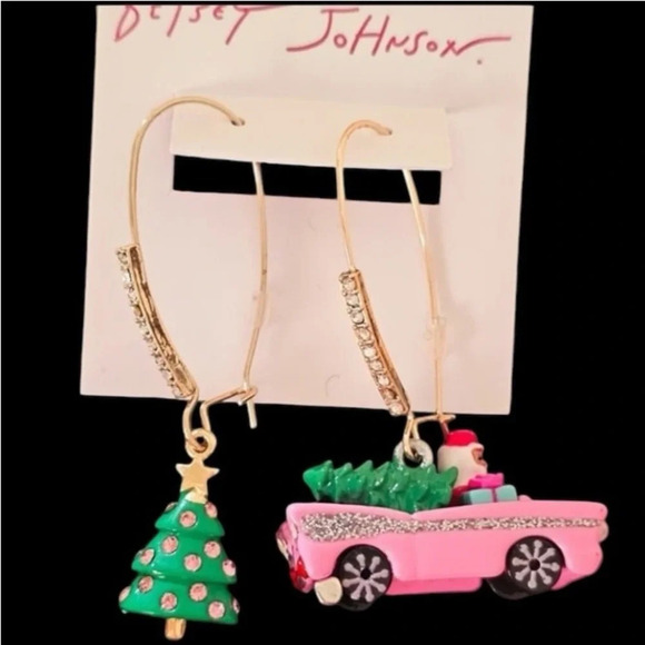 BETSEY JOHNSON Christmas Holiday Mismatch Santa Driving Car & Tree Earrings NWT - Picture 2 of 6